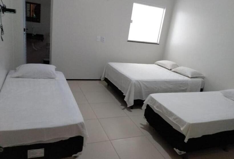 פנסיון Pousada Serrana