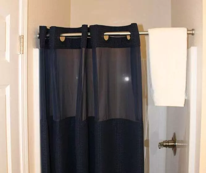 호텔 Inn At The Sea