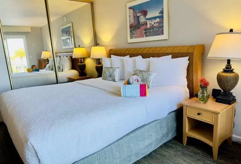 Hotelli Seaway Inn