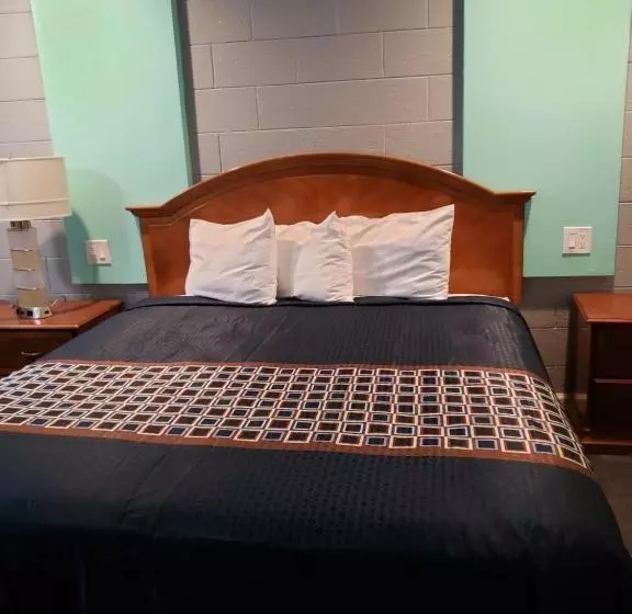 ホテル Shasta Lodge