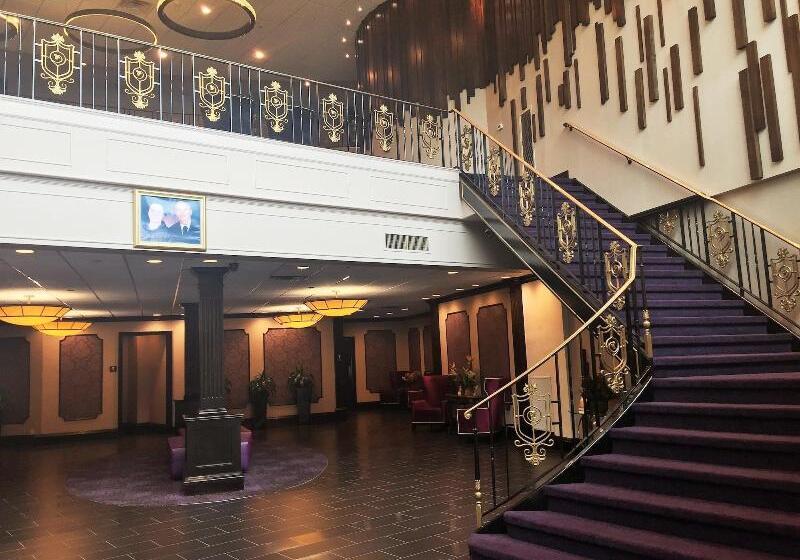 Hotel The Royal Regency