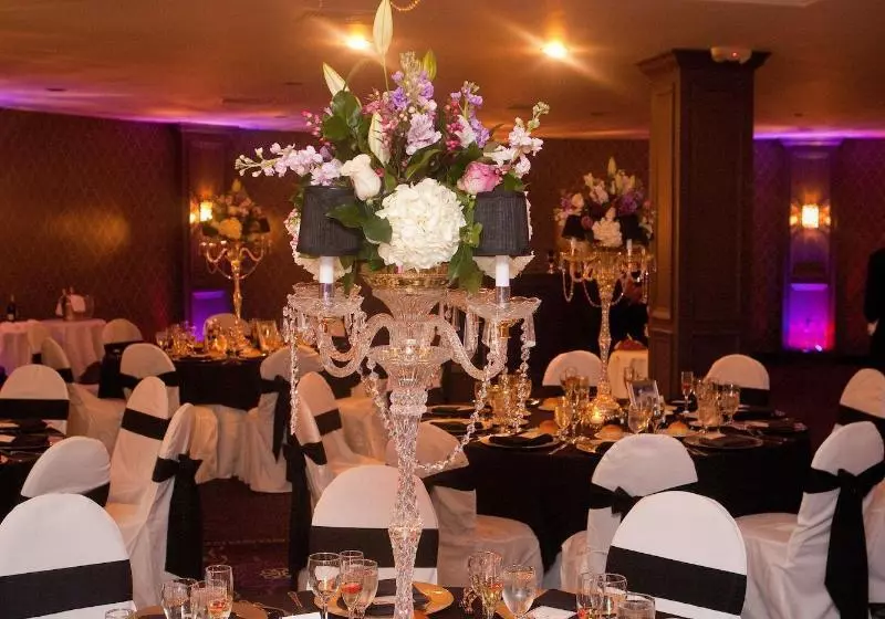 فندق The Royal Regency