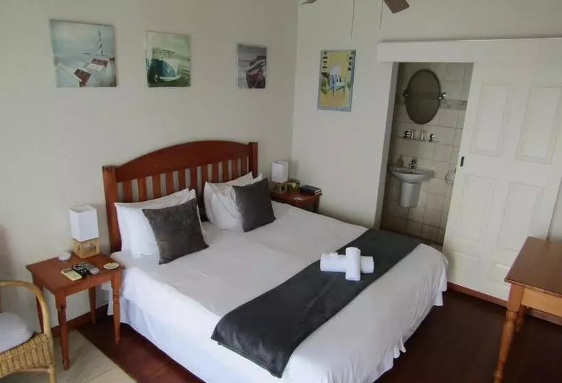 All Seasons Bed And Breakfast