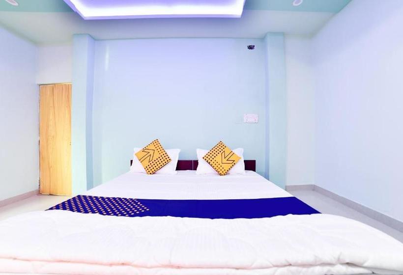 Hotell Spot On 64193 Mb