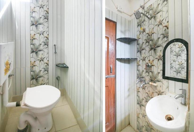 Hotell Spot On 64193 Mb