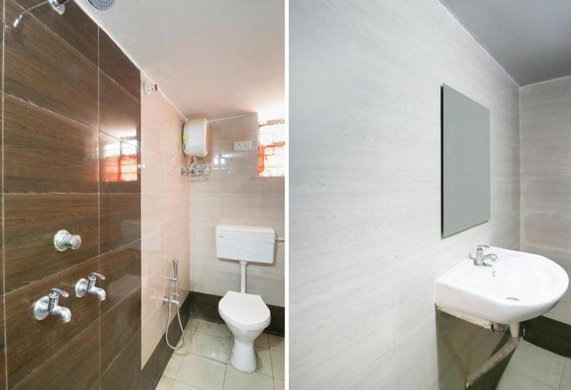 Hotell Spot On 64193 Mb