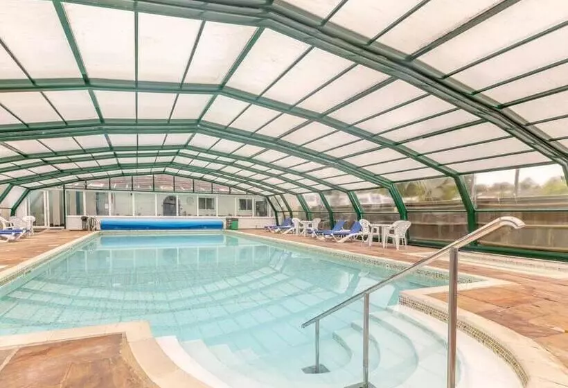 リゾートホテル Andrewshayes Orchard Retreat