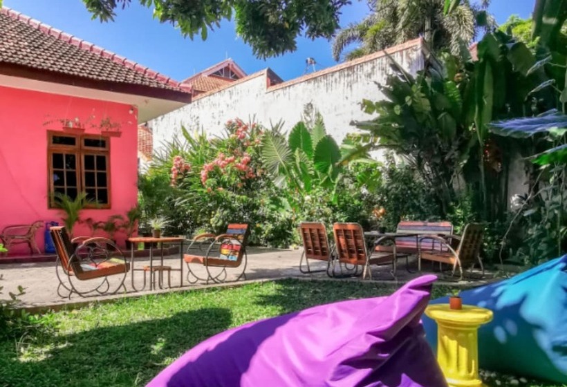 호스텔 Snooze Ijen