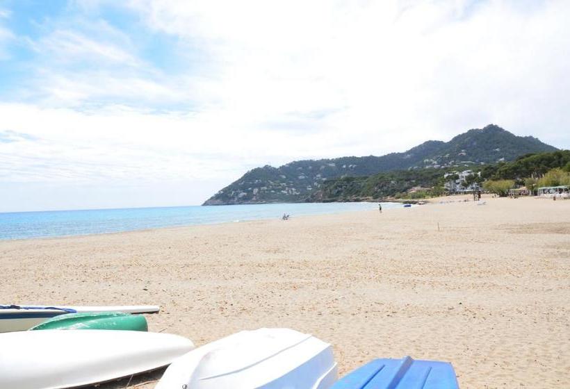 Canyamar Beach Hotel