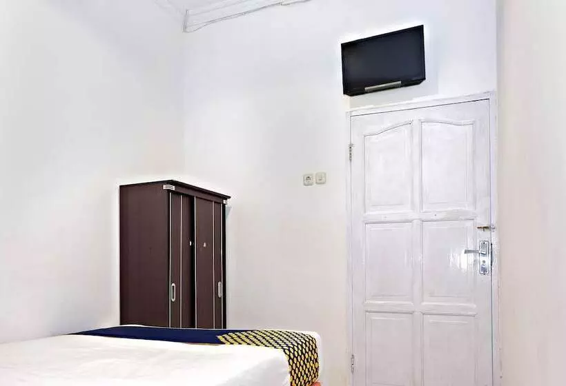 هتل Spot On 2847 Anggrek Homestay Syariah