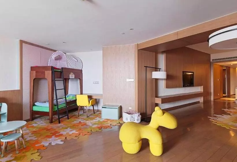 Lomakeskus Crowne Plaza Ningbo Xiangshan Sea View, An Ihg