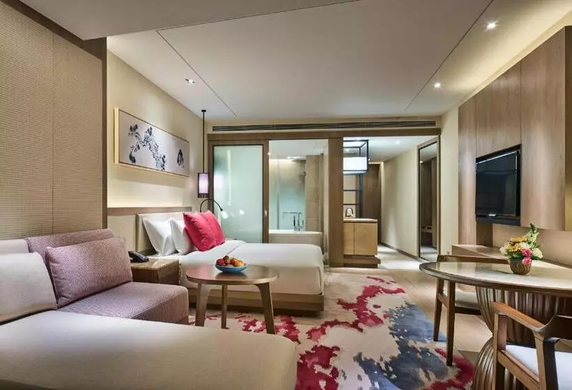 Lomakeskus Crowne Plaza Ningbo Xiangshan Sea View, An Ihg