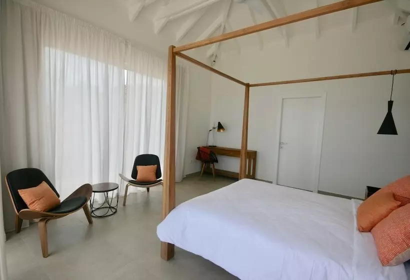 Villa Aqua By Island Properties Online