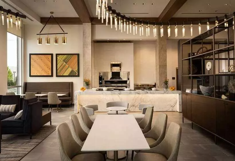 Hotelli Canopy By Hilton Dallas Frisco Station, Tx