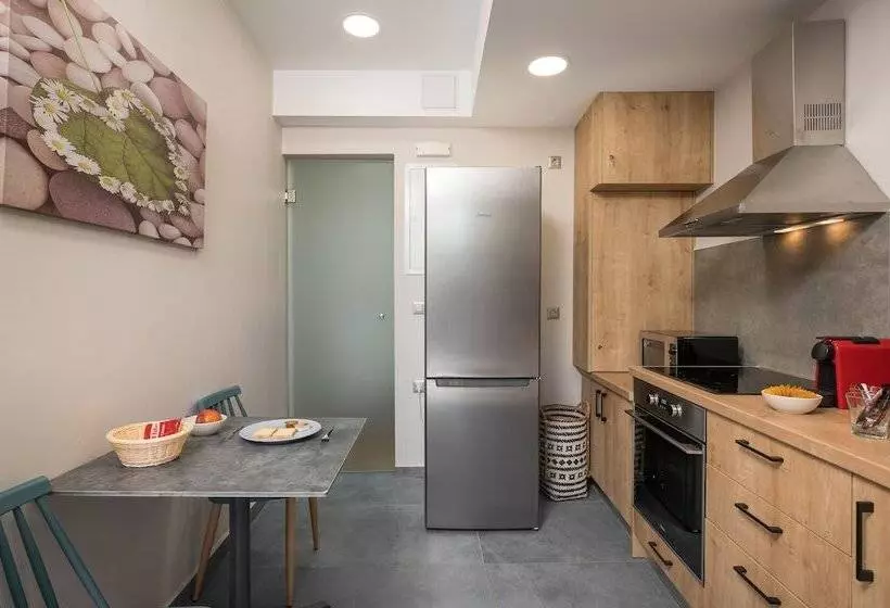 ペンション Aequor Luxury Rooms & Apartments