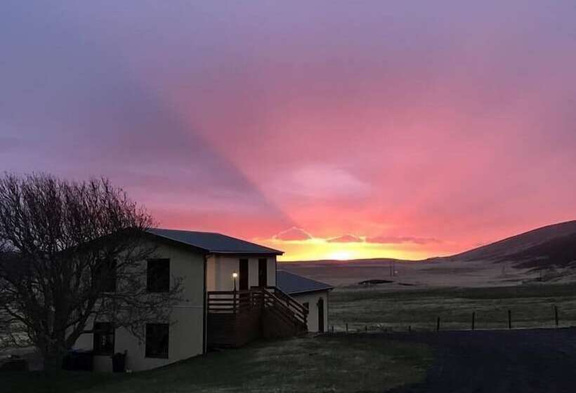 پانسیون Langavatn Guesthouse