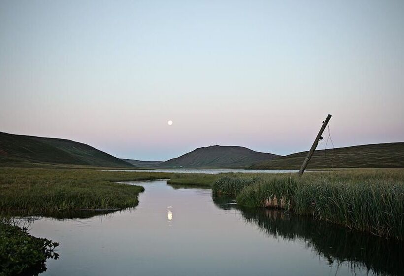 پانسیون Langavatn Guesthouse