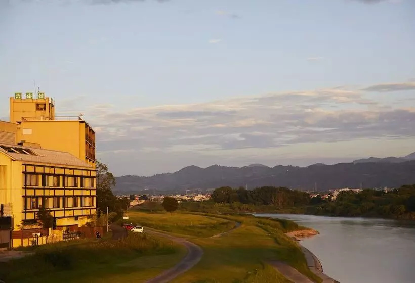 Ryokan Harazuru No Mai