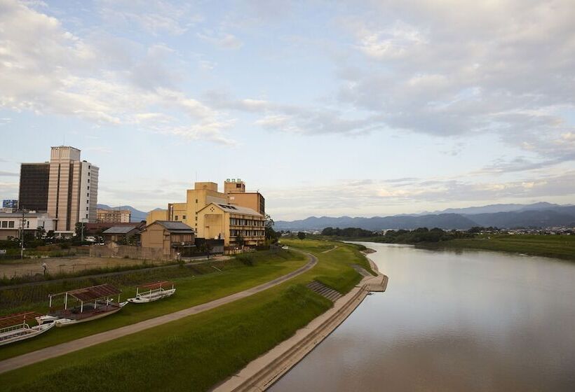 ריוקאן Harazuru No Mai