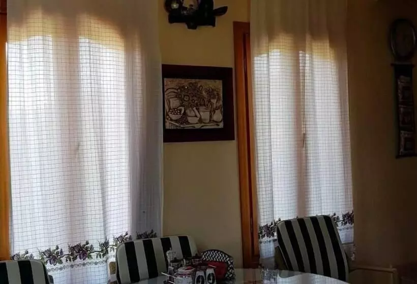 Villa Olive Tree