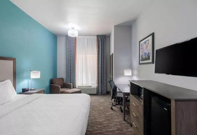 هتل Clarion Inn & Suites Dfw North