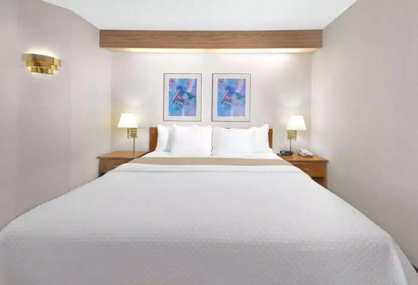 Отель Days Inn By Wyndham Liberal Ks