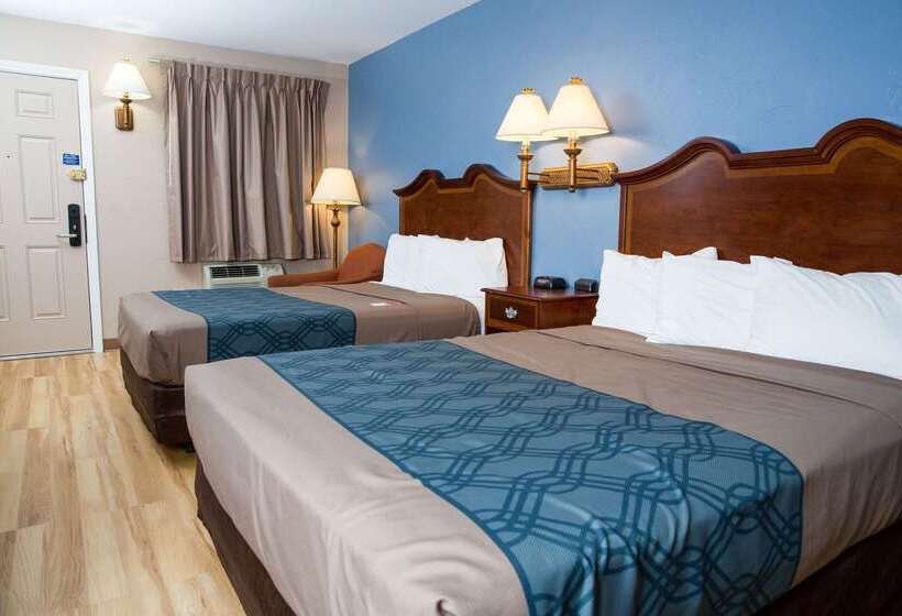בית מלון כפרי Econo Lodge Sturbridge Route 20