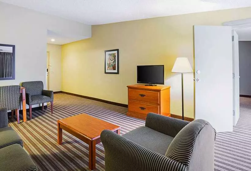 ホテル Quality Inn & Suites Nrg Park  Medical Center