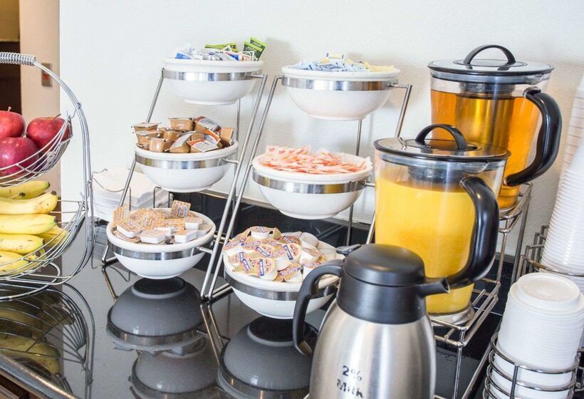 בית מלון כפרי Sleep Inn Nashville North   Downtown Area