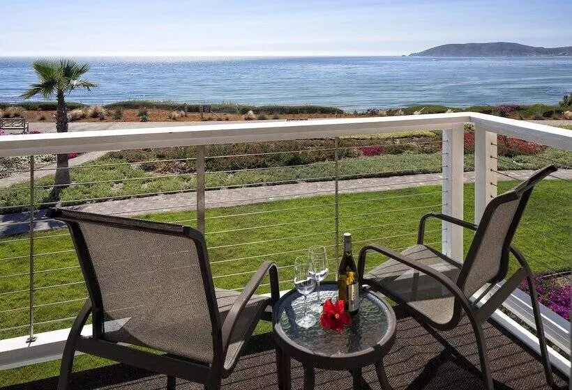 ホテル Spyglass Inn