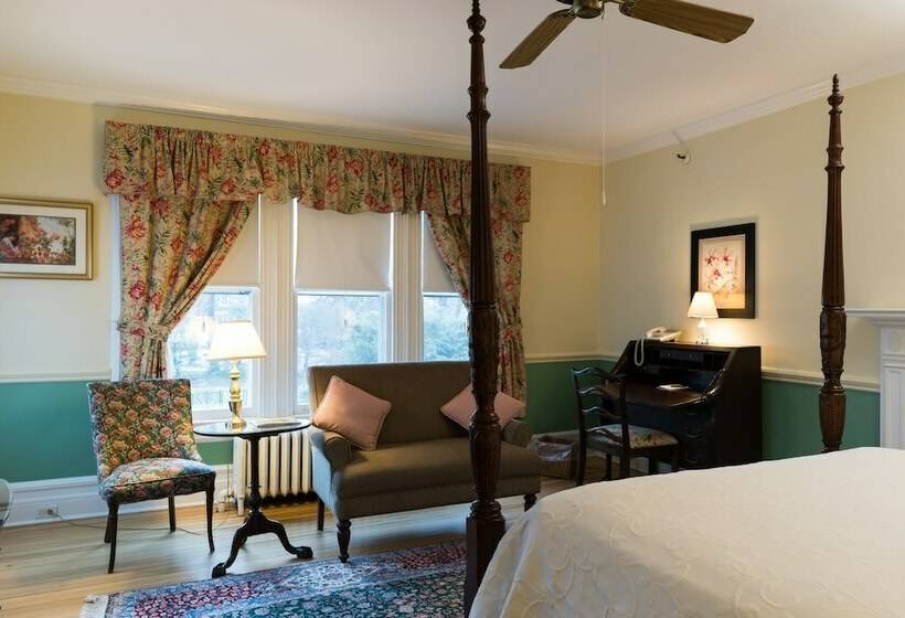 בית מלון כפרי Stanton House Inn