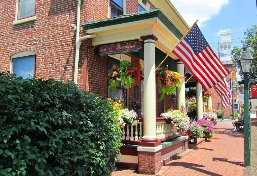 호텔 Strasburg Village Inn