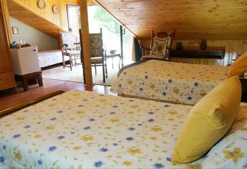 Aamiaismajoitus (B&B) Los Pequenes