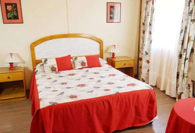 Aamiaismajoitus (B&B) Los Pequenes