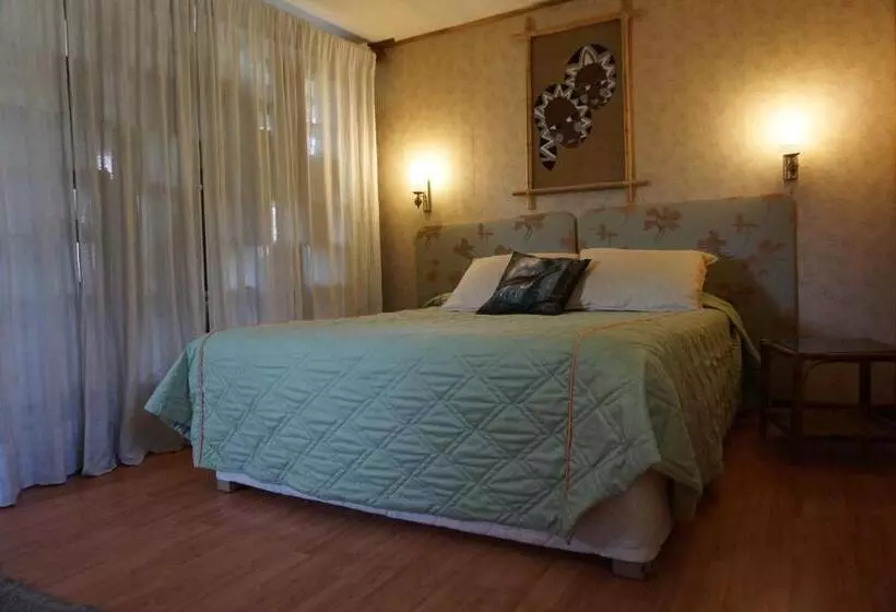 Aamiaismajoitus (B&B) Los Pequenes