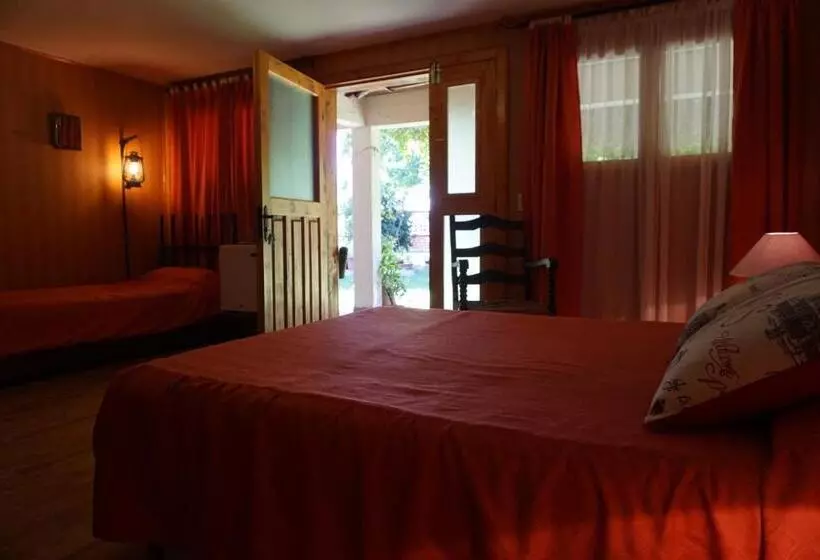 Aamiaismajoitus (B&B) Los Pequenes