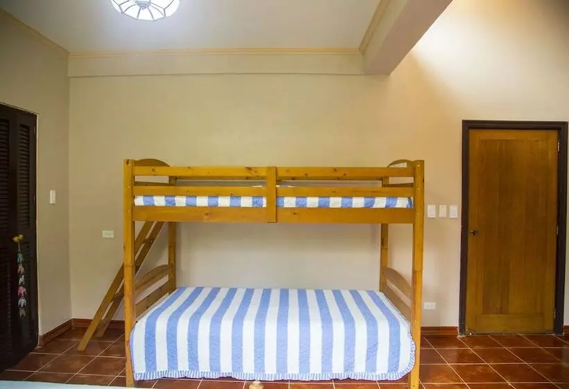 تختخواب و صبحانه Seven Color Sea View Villa