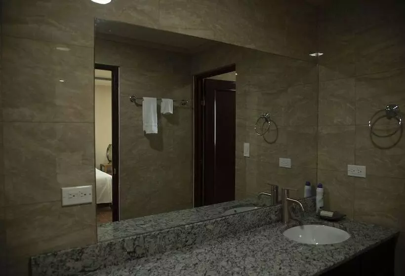 تختخواب و صبحانه Seven Color Sea View Villa