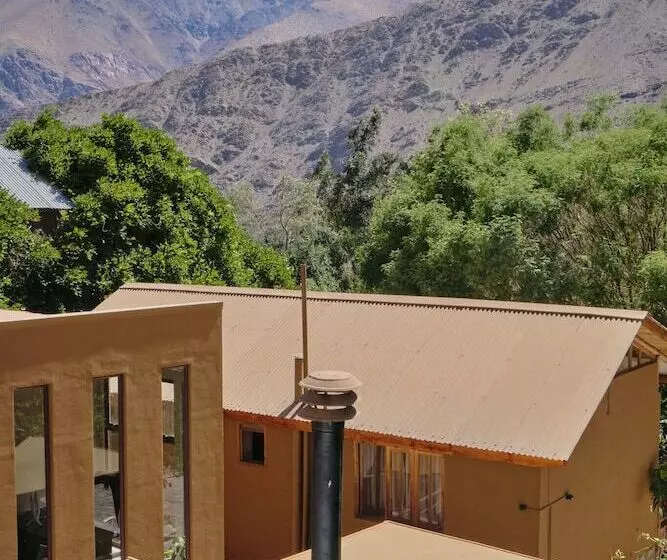 Hotelli El Tesoro De Elqui