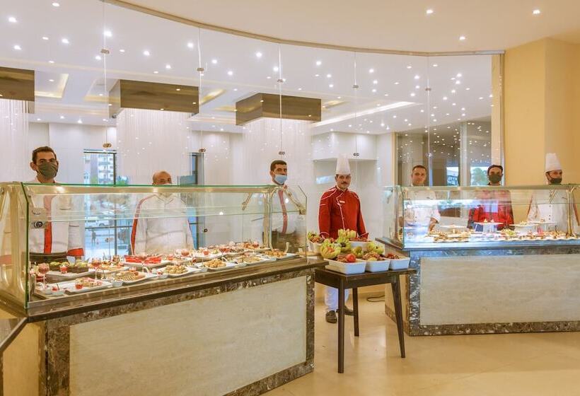 هتل La Rosa Waves Beach Couple & Families Only