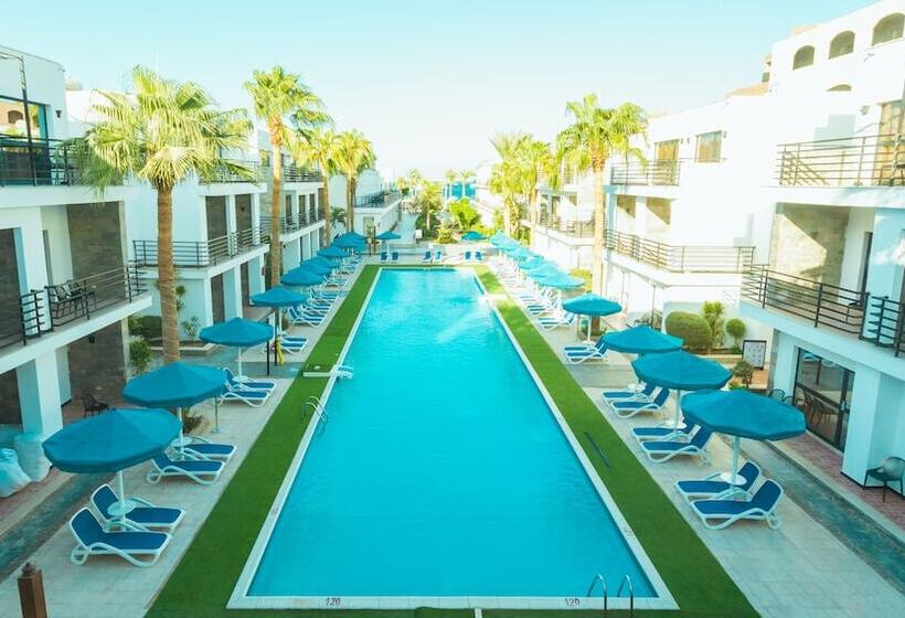 هتل La Rosa Waves Beach Couple & Families Only