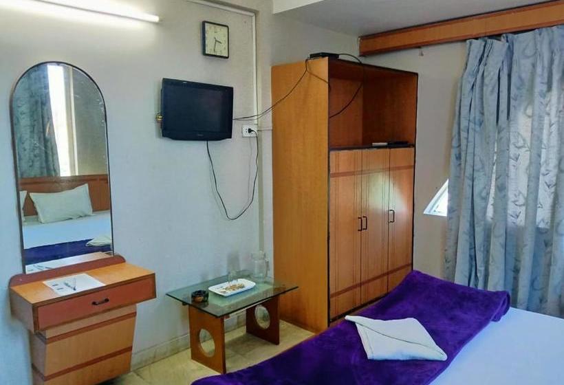 Отель Sonar Tori