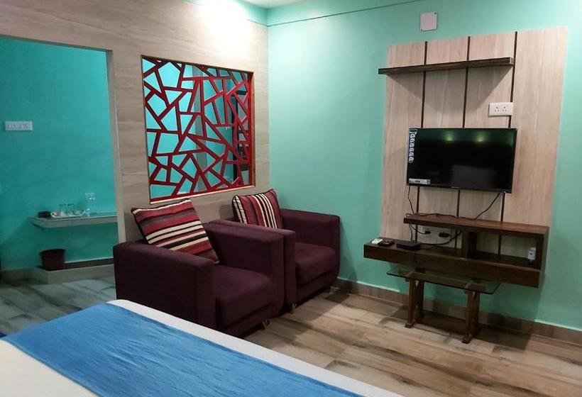 Отель Sonar Tori