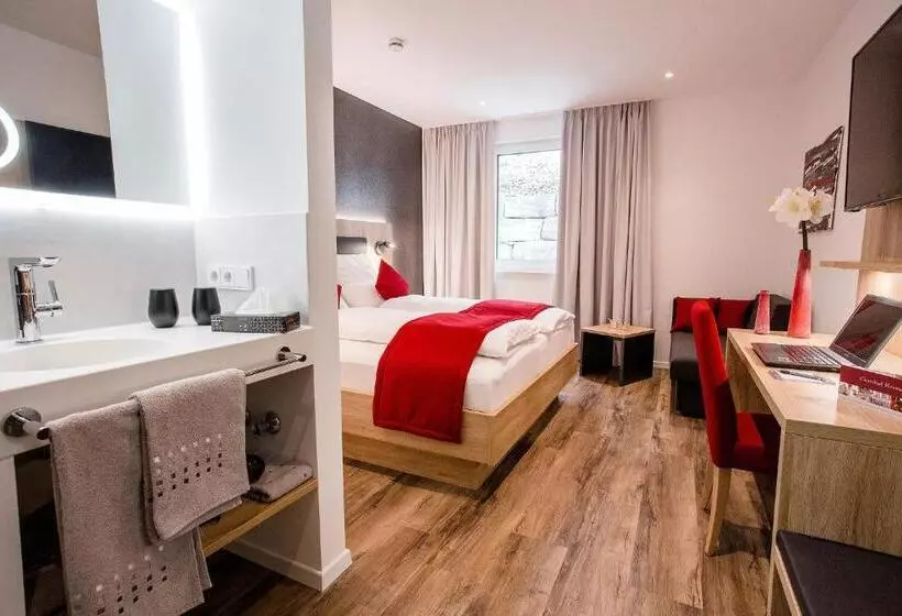 ホテル Gasthof Krone