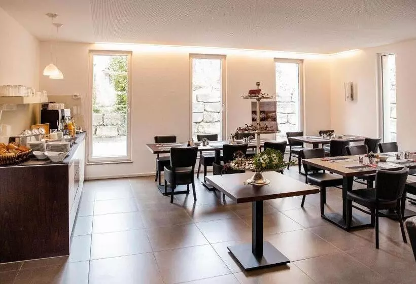 ホテル Gasthof Krone