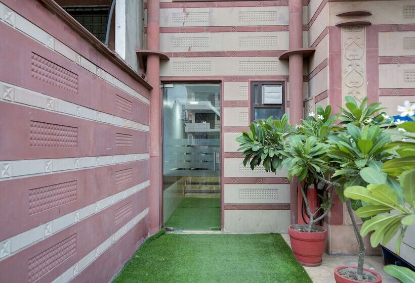 בית מלון כפרי City Stay