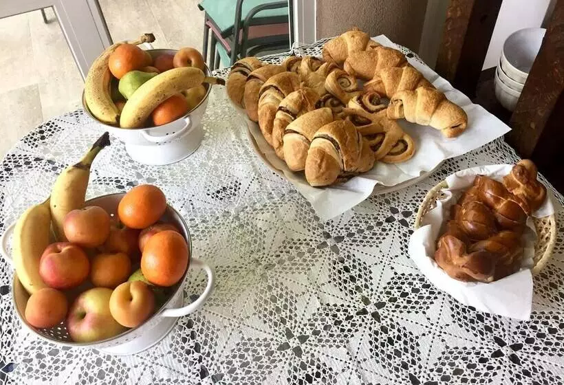 F57   Frankó Családi Panzió