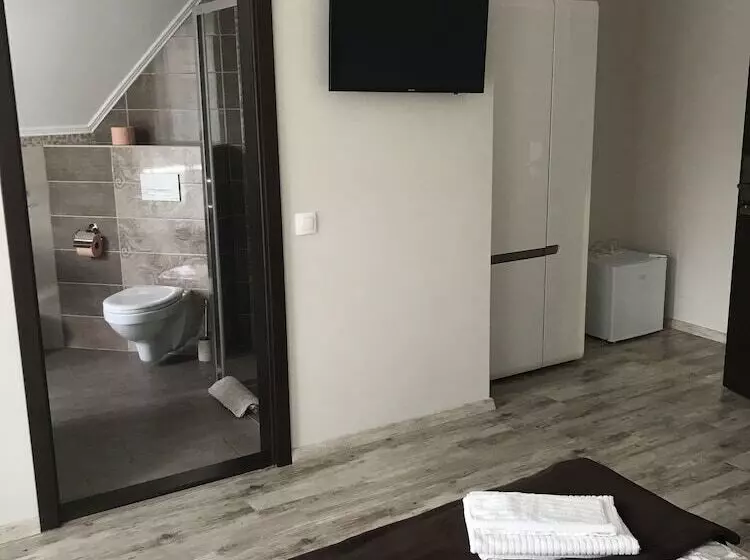 F57   Frankó Családi Panzió
