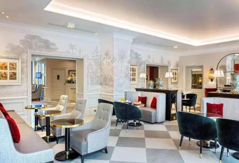 Hotelli Hôtel & Spa Les Sept Fontaines Best Western Premier