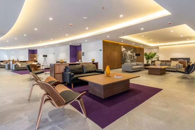هتل City Express Plus By Marriott San Luis Potosi